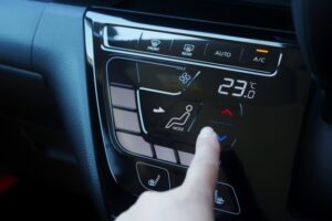車 冷房